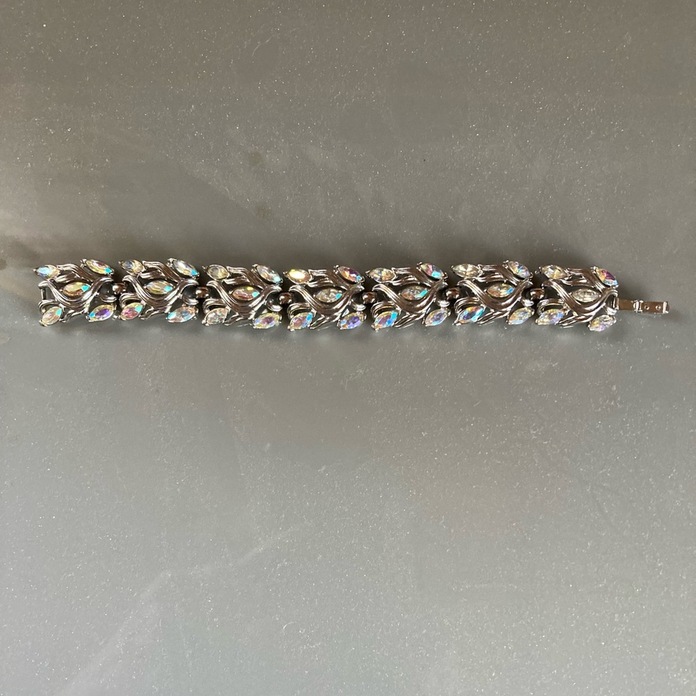 Vintage Trifari Bracelet